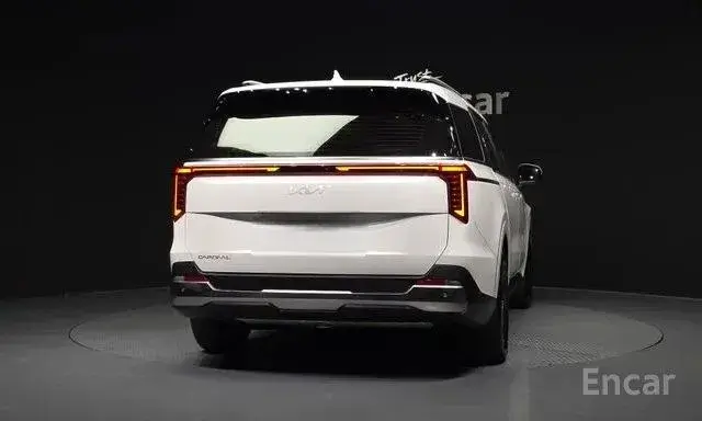 KIA CARNIVAL SIGNATURE 2023