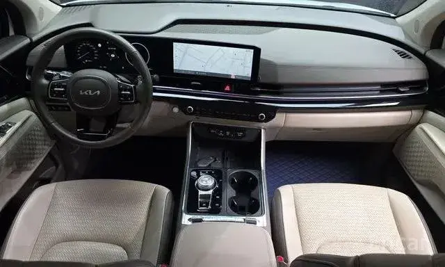 KIA CARNIVAL SIGNATURE 2023