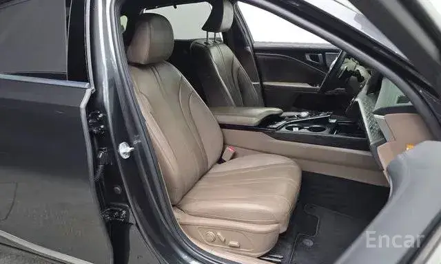 KIA K8 NOBLESSE 2022