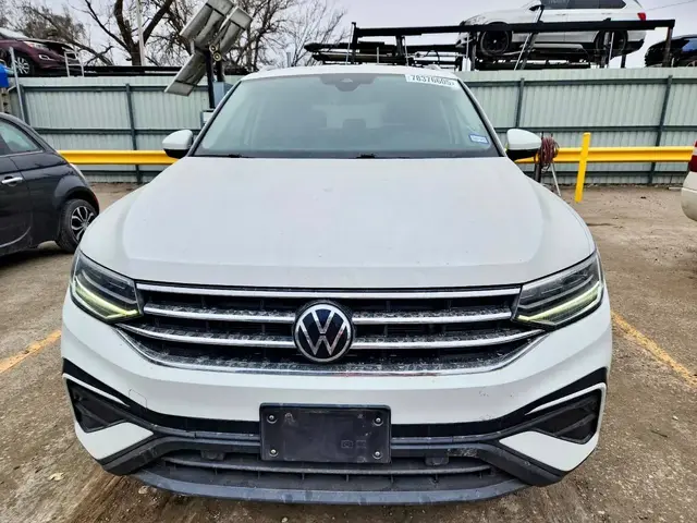 VOLKSWAGEN TIGUAN SE 2022