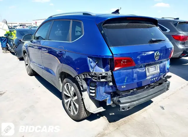 VOLKSWAGEN TAOS SE 2023