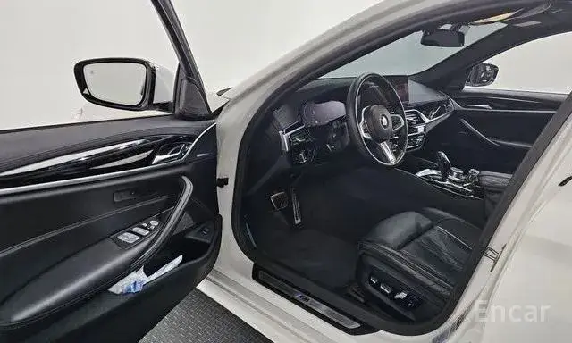 BMW 530I XDRIVE M-SPORT 2022