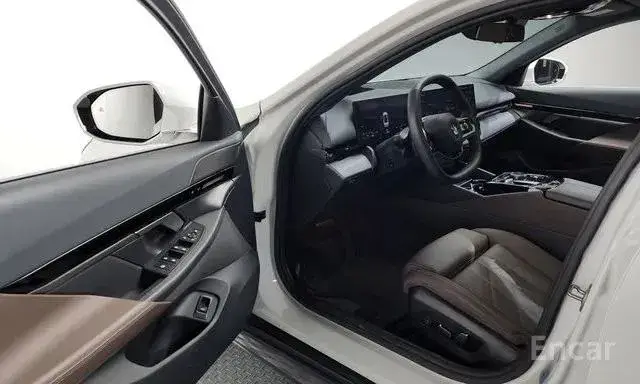 BMW 520I 2023