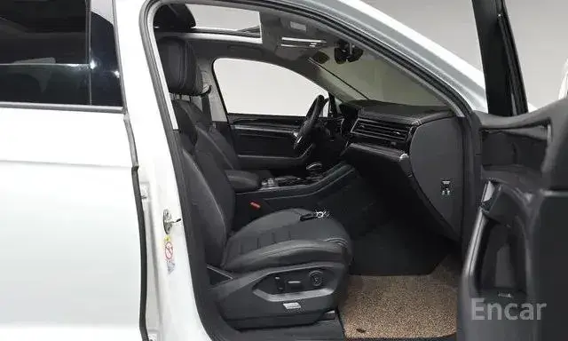VOLKSWAGEN TOUAREG PREMIUM 2023