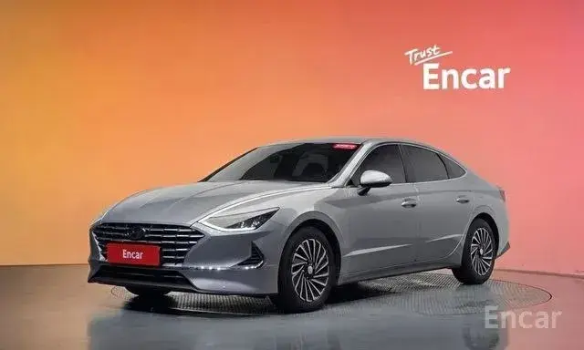 HYUNDAI SONATA PREMIUM PLUS 2023