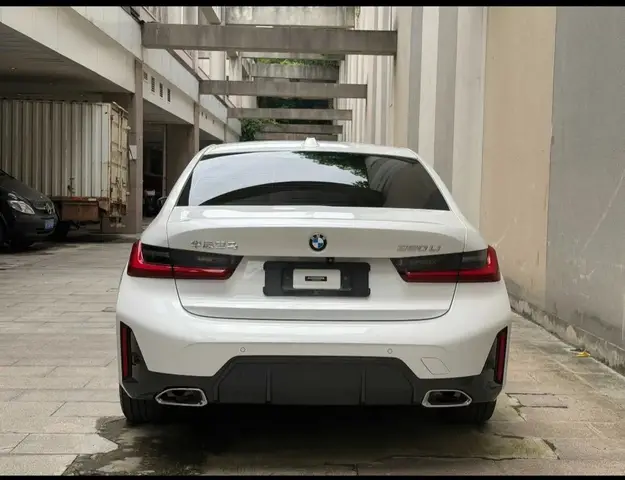 BMW 320LI M-SPORT 2023
