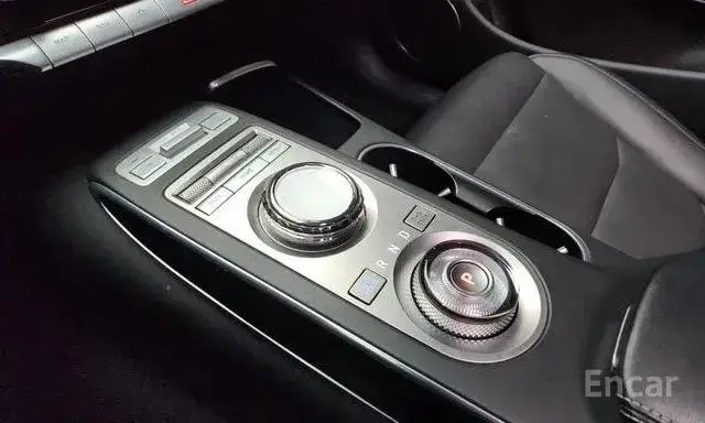 GENESIS GV70 2022