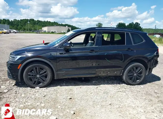 VOLKSWAGEN TIGUAN SE 2022