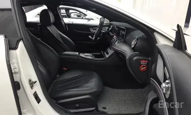 MERCEDES-BENZ CLS300D 4MATIC 2022
