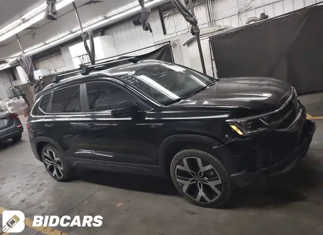 VOLKSWAGEN TAOS SEL 2022
