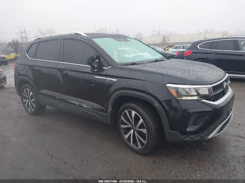 VOLKSWAGEN TAOS 2021