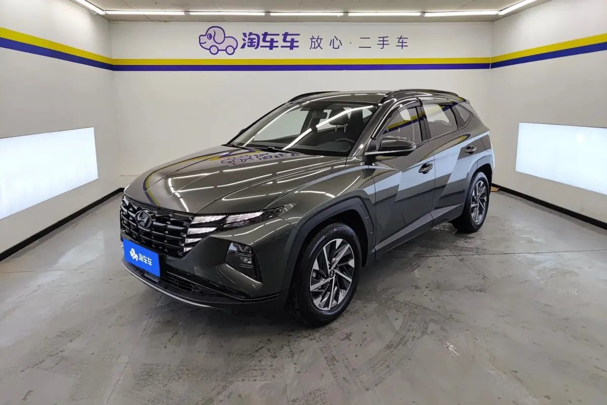 HYUNDAI TUCSON 2023