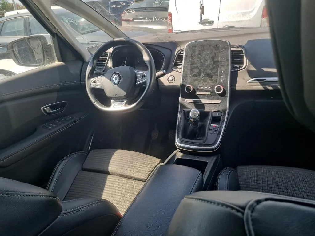 RENAULT GRAND SCENIC 2018