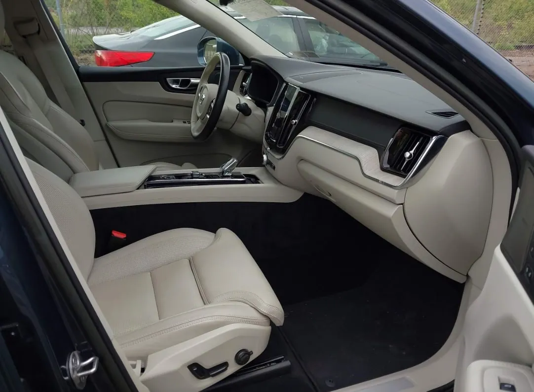 VOLVO XC60 B6 INSCRIPTION 2022