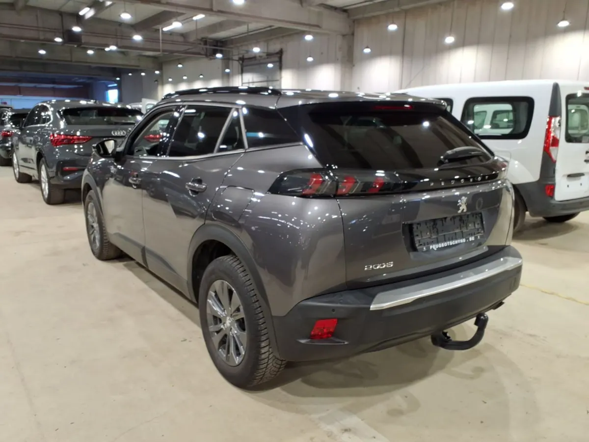 PEUGEOT 2008 2022
