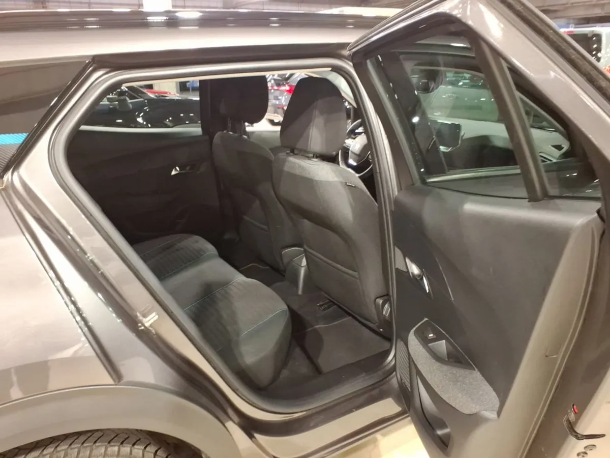 PEUGEOT 2008 2022