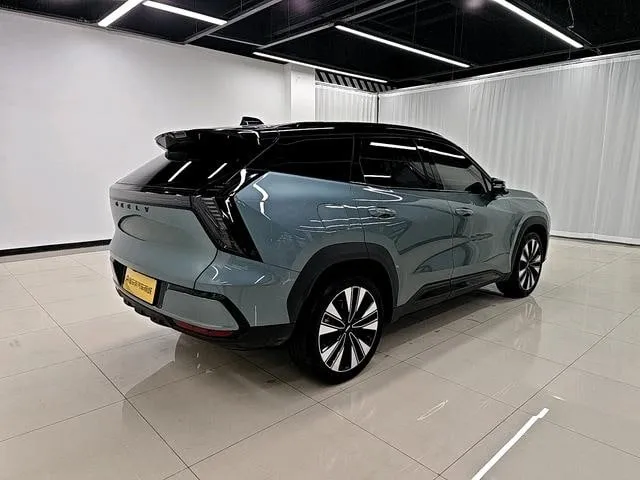 GEELY ATLAS 2025