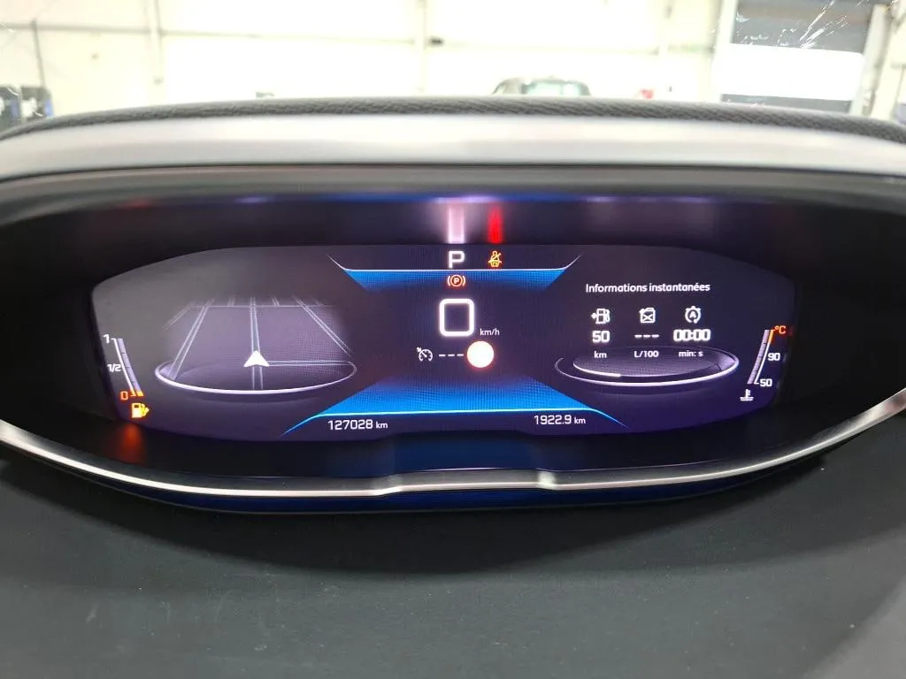 PEUGEOT 3008 2022