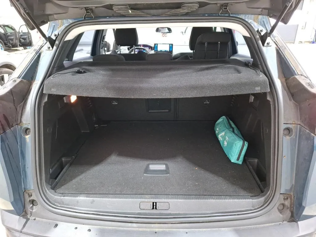 PEUGEOT 3008 2022