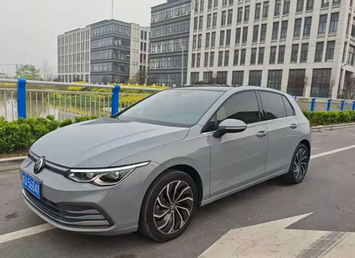 VOLKSWAGEN GOLF 280 TSI DSG 2022
