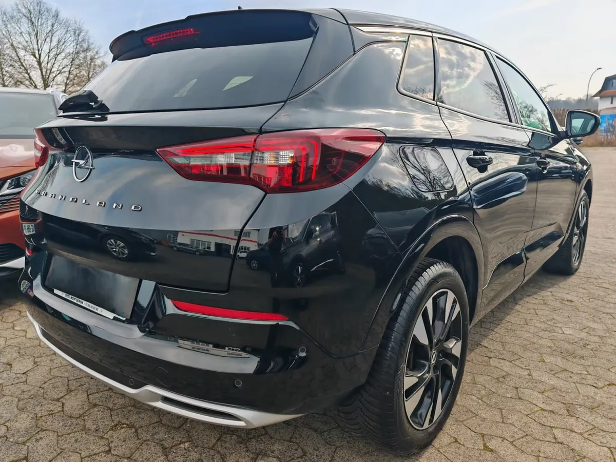 OPEL GRANDLAND 2023
