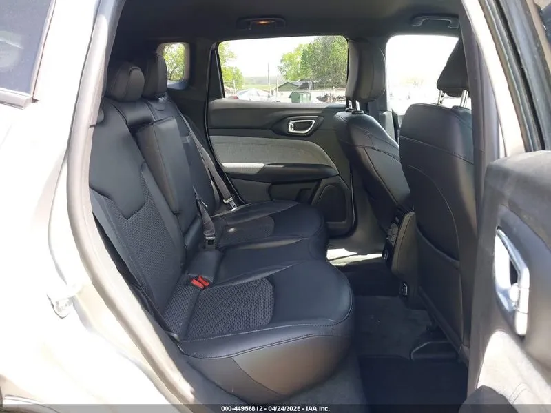 JEEP COMPASS LATITUDE 4X4 2023