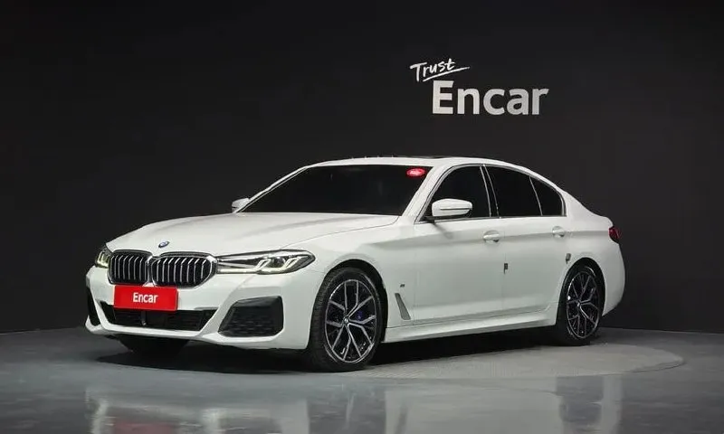 BMW 5 SERIES 2022