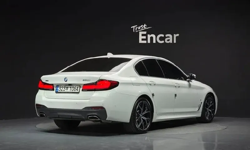 BMW 5 SERIES 2022