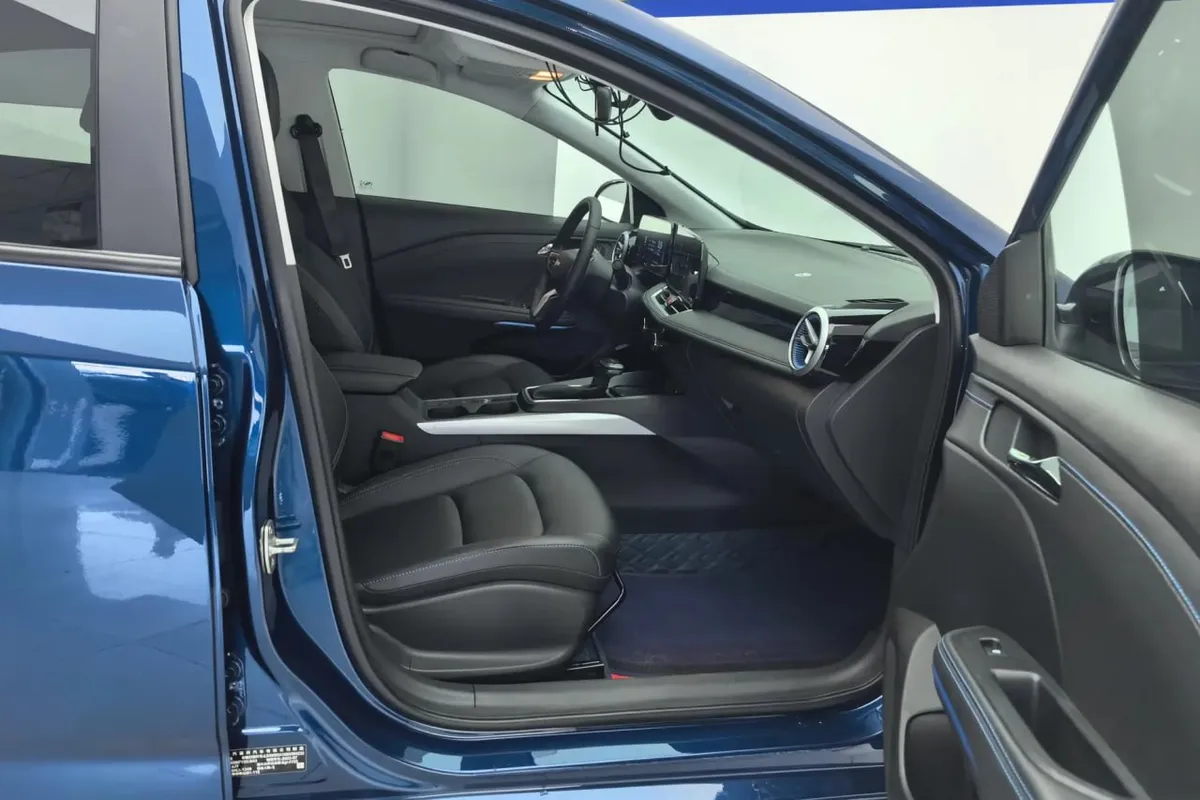 CHEVROLET CRUZE 2023
