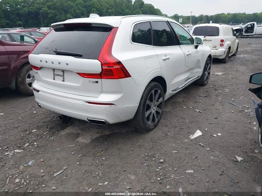 VOLVO XC60 T5 INSCRIPTION 2018
