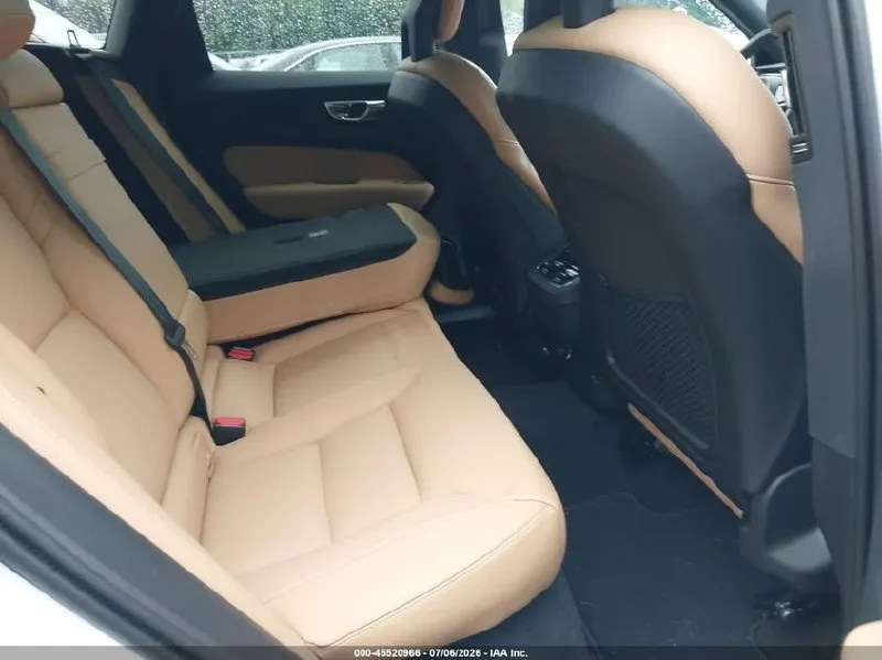 VOLVO XC60 T5 INSCRIPTION 2018