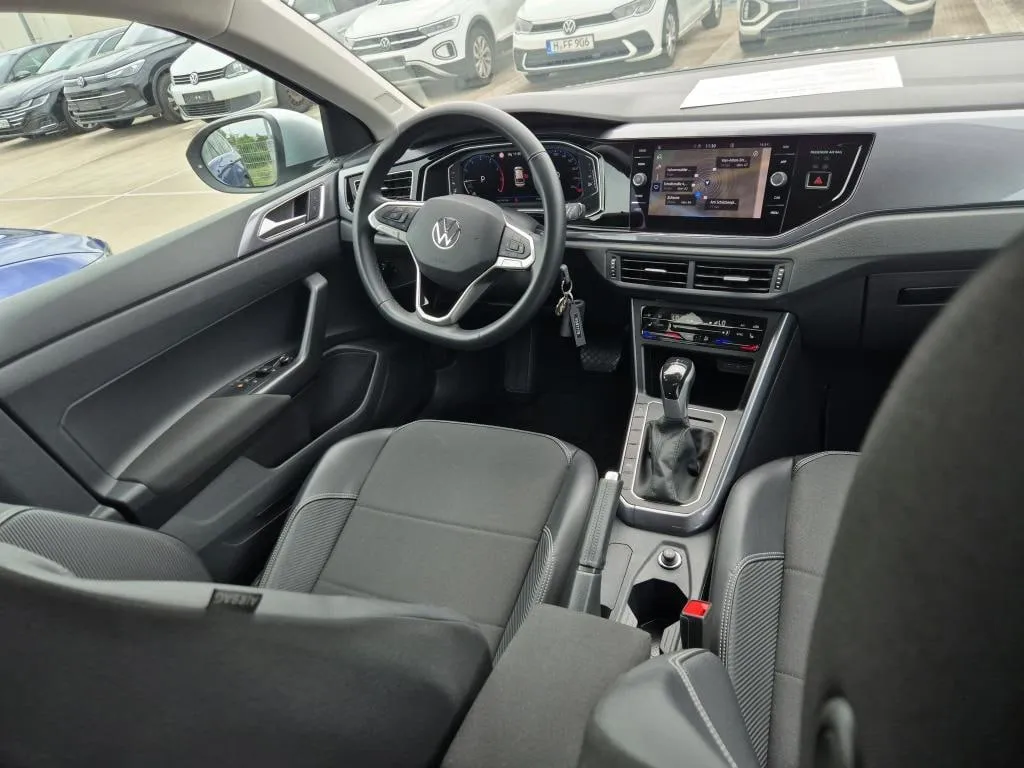VOLKSWAGEN TAIGO STYLE 2022