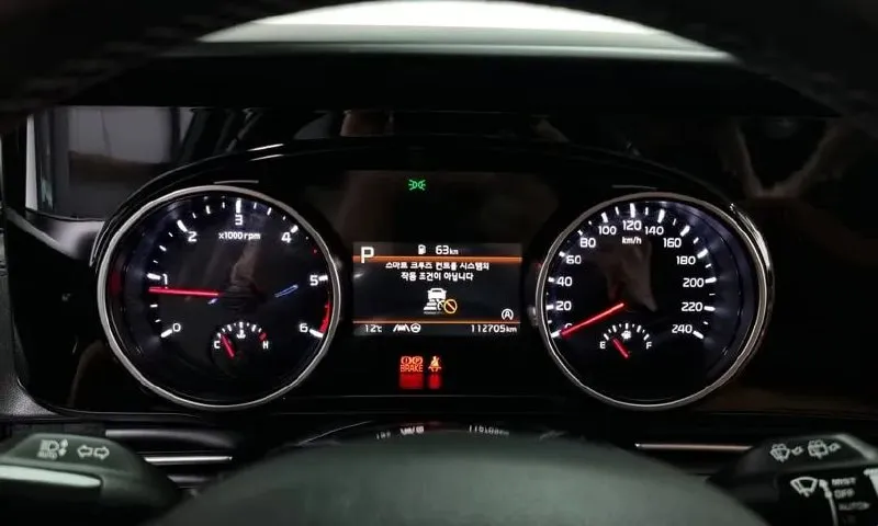 KIA CARNIVAL PRESTIGE 2023
