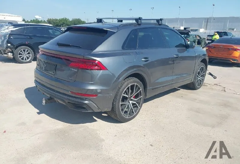 AUDI Q8 PRESTIGE 2022