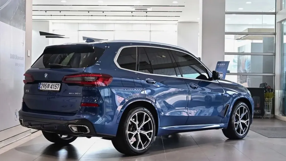 BMW X5 2023