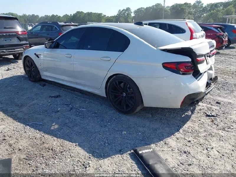 BMW M5 2023