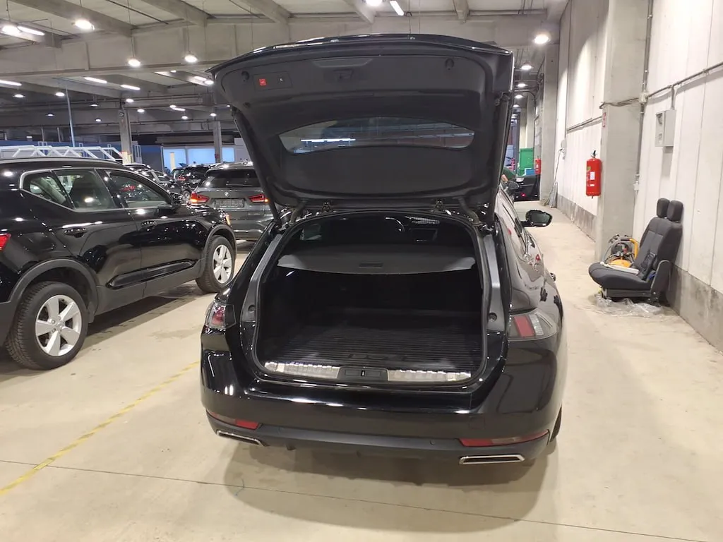 PEUGEOT 508 SW 1 2023