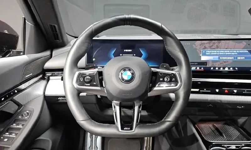 BMW 5 SERIES 5-SERIES 520I M SPORT 2023