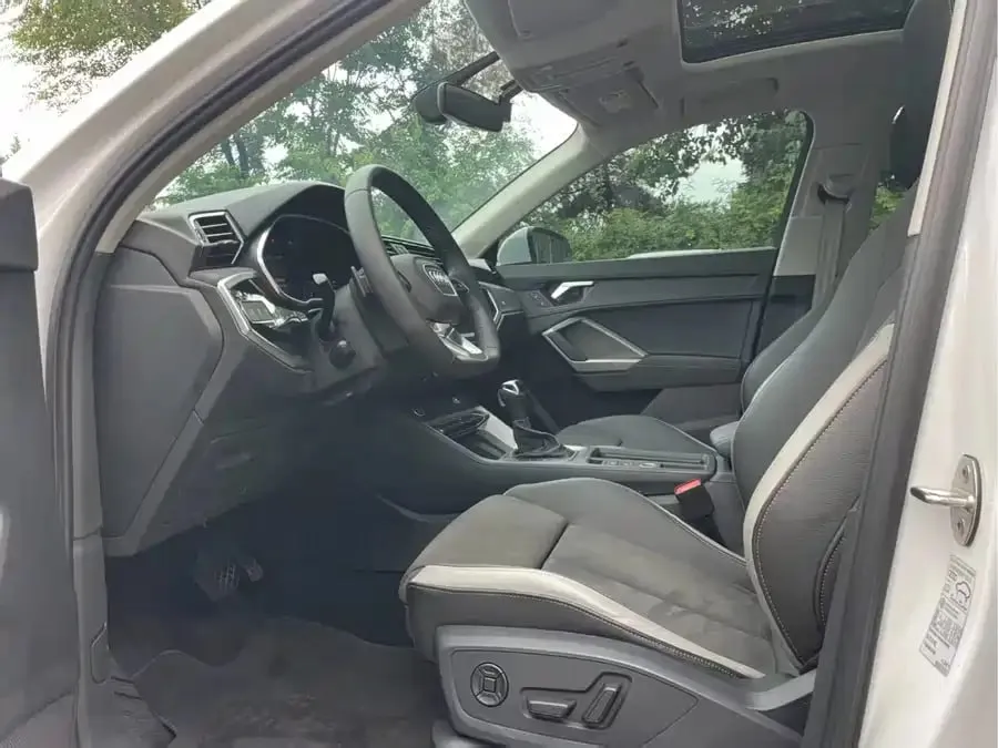 AUDI Q3 35 TFSI 2023