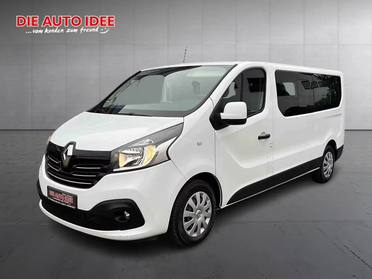 RENAULT TRAFIC 2019