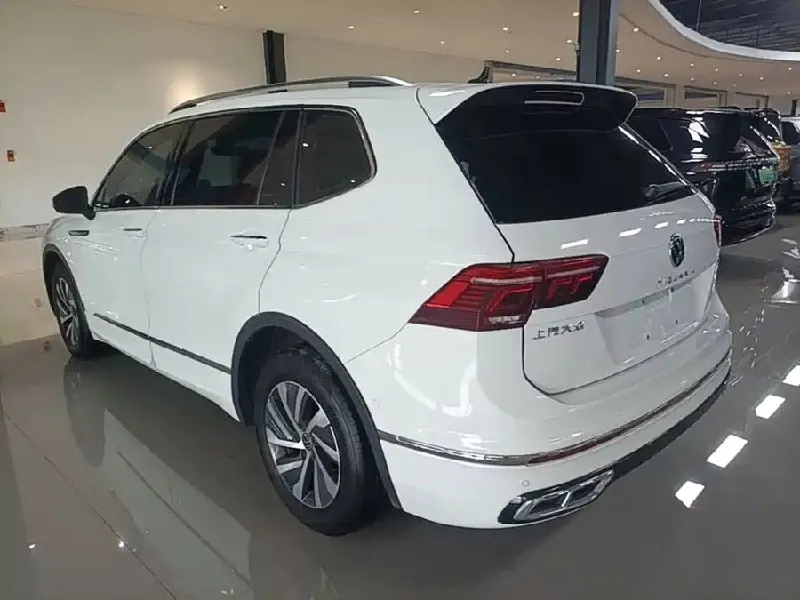 VOLKSWAGEN TIGUAN L 430PHEV 2023
