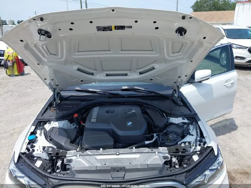 BMW 330I 2025