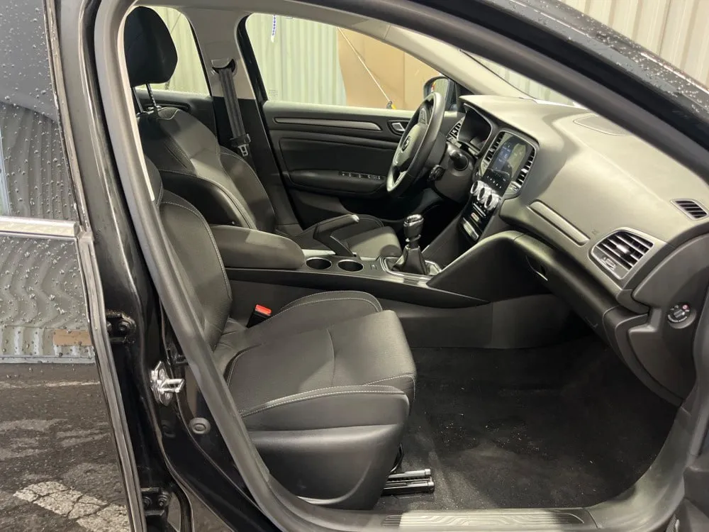 RENAULT MEGANE ESTATE 2022