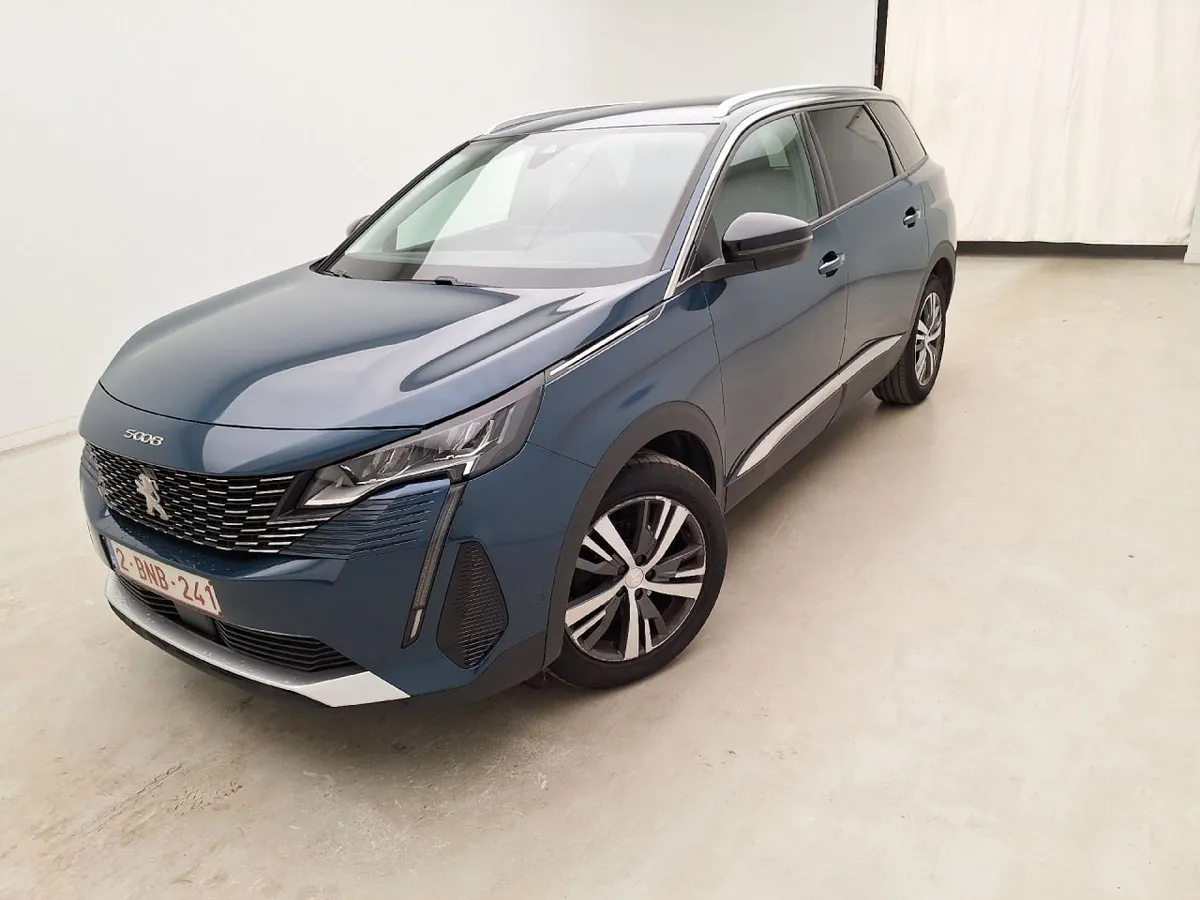 PEUGEOT 5008 2022