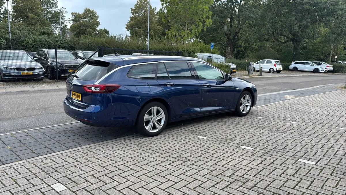 OPEL INSIGNIA TOURER INSIGNIA SPORTS TOURER 2022