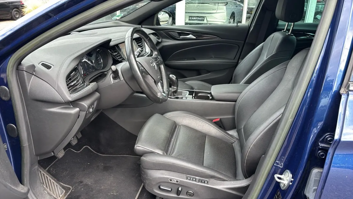 OPEL INSIGNIA TOURER INSIGNIA SPORTS TOURER 2022