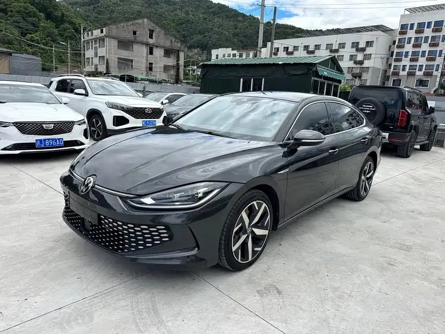 VOLKSWAGEN LAMANDO L 280TSI DSG 2023