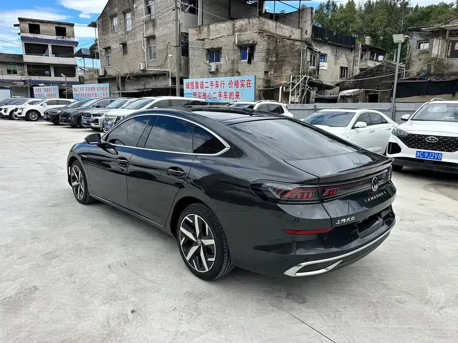 VOLKSWAGEN LAMANDO L 280TSI DSG 2023