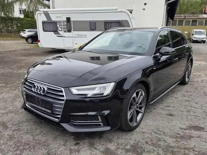 AUDI A4 AVANT SPORT S-LINE 2018