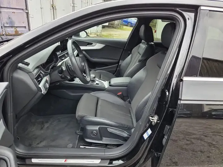 AUDI A4 AVANT SPORT S-LINE 2018